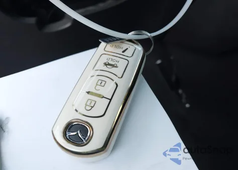 2018 Mazda Cx-5 Touring z USA, uszkodzony, nr VIN JM3KFACM0J1360030